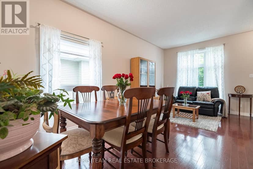 47 Georgias Walk — photo 15 of 39