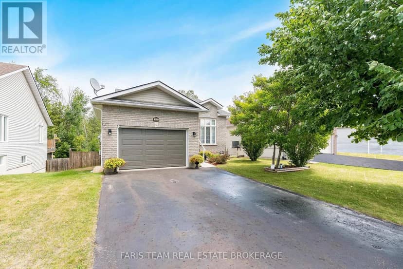 47 Georgias Walk — photo 3 of 39