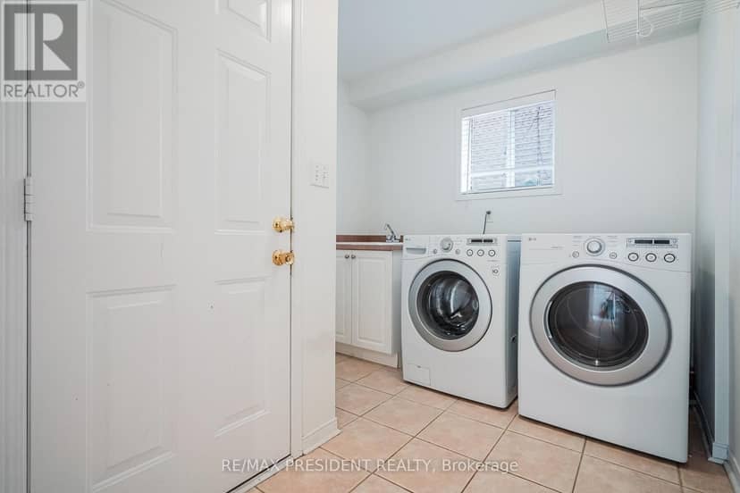 13 Tarquini Crescent — photo 18 of 40