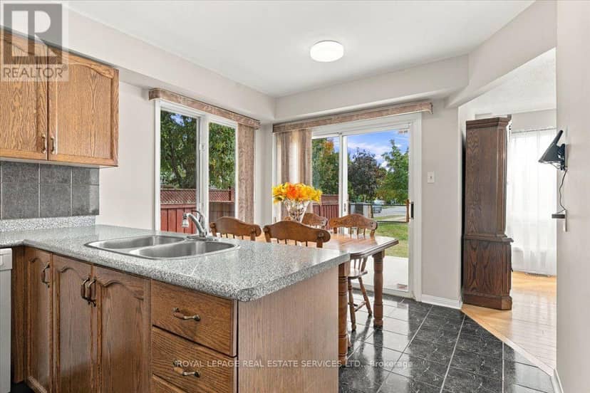 5180 Oakley Drive — photo 12 of 30