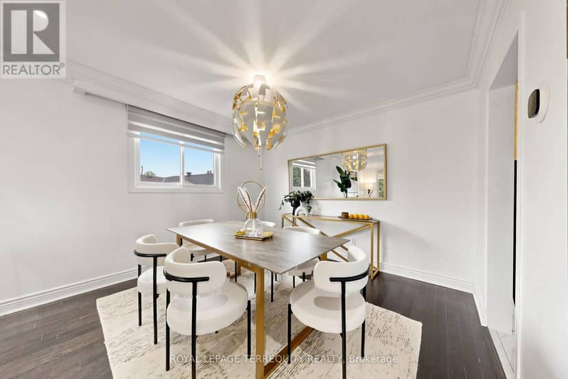 6 Fulwell Crescent — photo 12 of 40