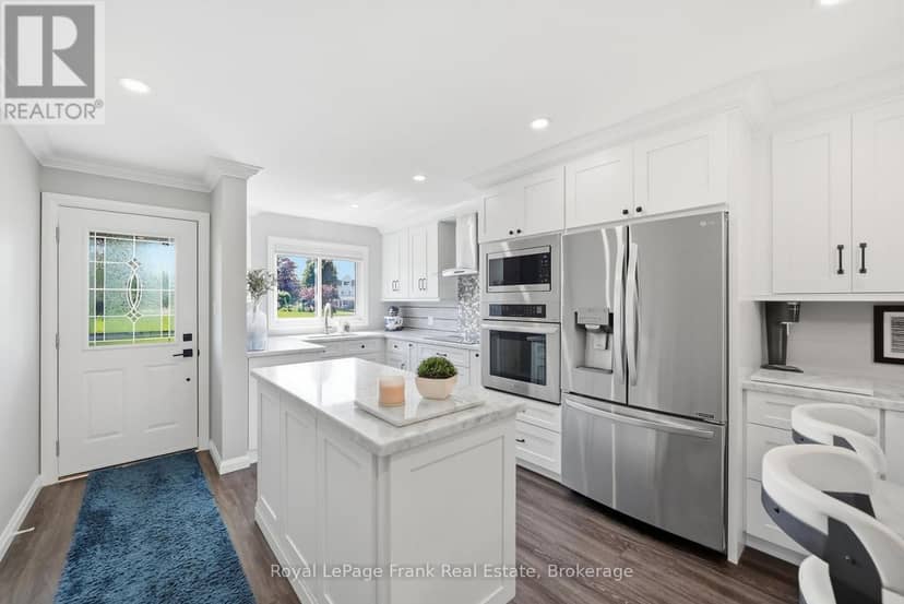 3 - 31 Laguna Parkway, Ramara