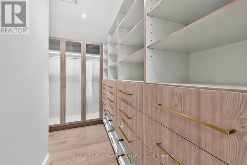272 Renforth Drive — photo 26 of 40