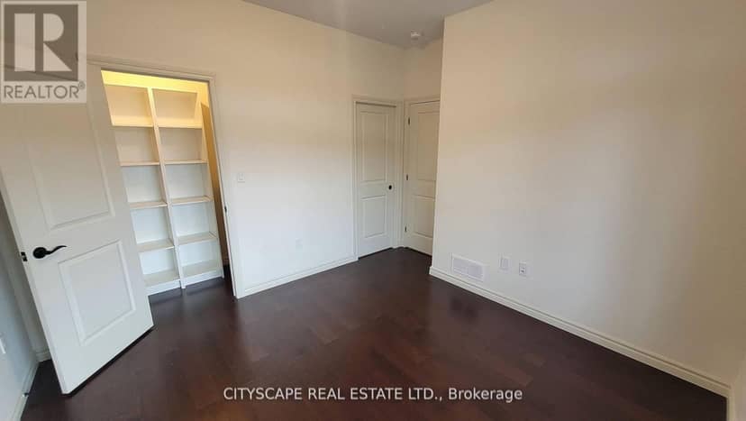 2551 9th Avenue E — photo 11 of 40