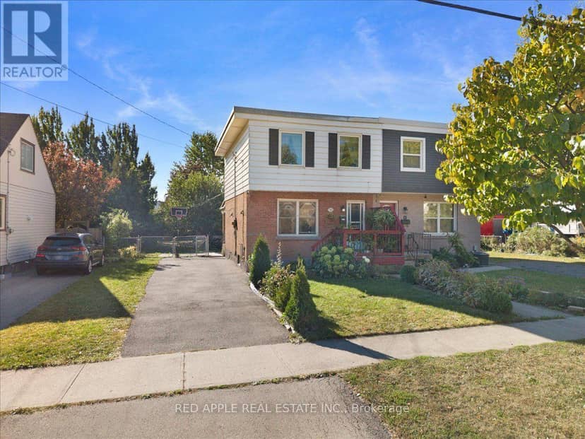 10 Armstrong Avenue — photo 1 of 31