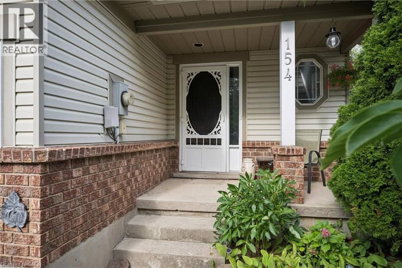 154 SHADOW WOOD Court — photo 4 of 40