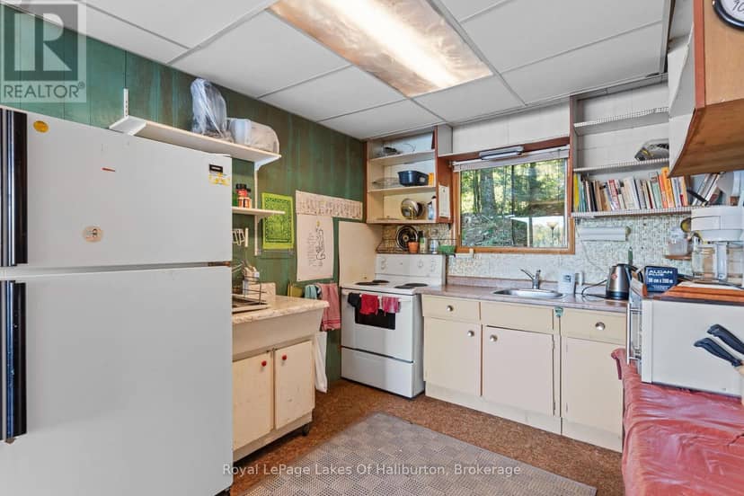 1081 Hadley Lane — photo 23 of 40