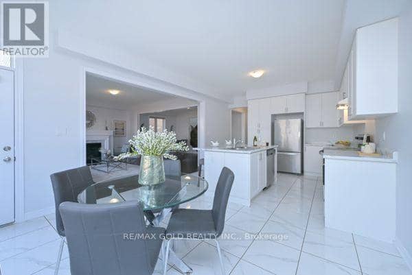 82 Nottingham Road — photo 12 of 32