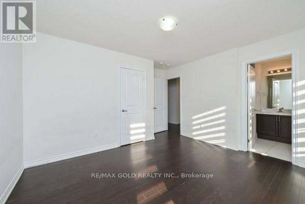 82 Nottingham Road — photo 26 of 32