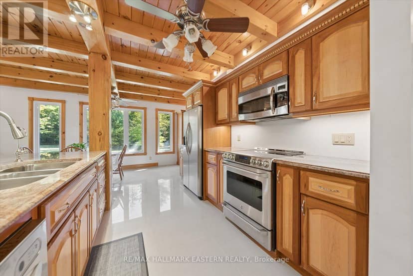 778 Eighth Line Road S — photo 15 of 40