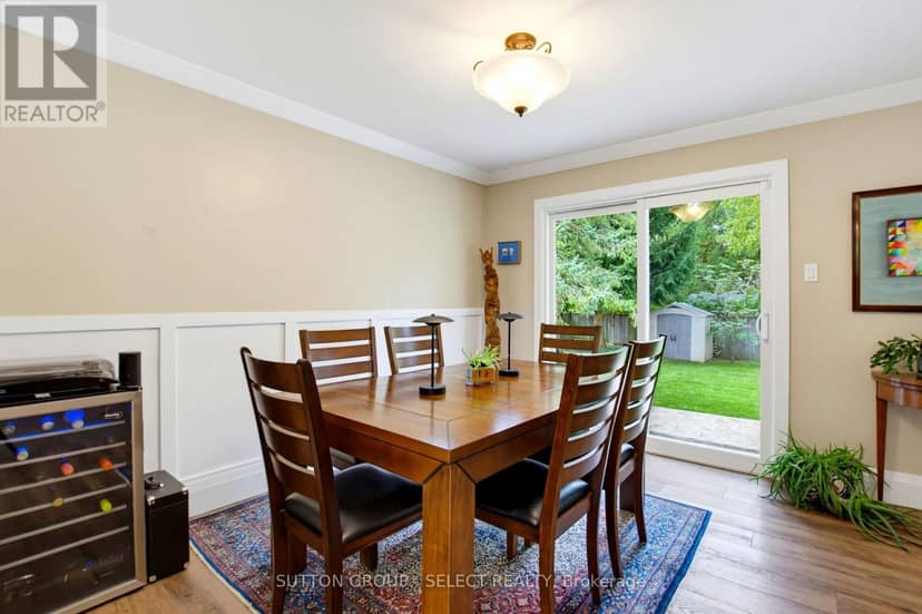 61 Daleview Crescent — photo 12 of 40