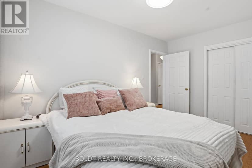 628 Vine Street — photo 27 of 40
