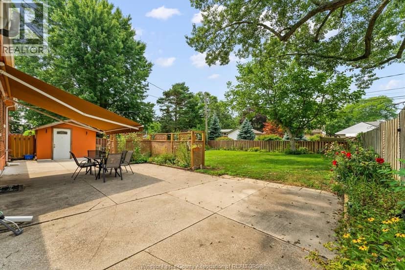 3163 Curry AVENUE — photo 24 of 33