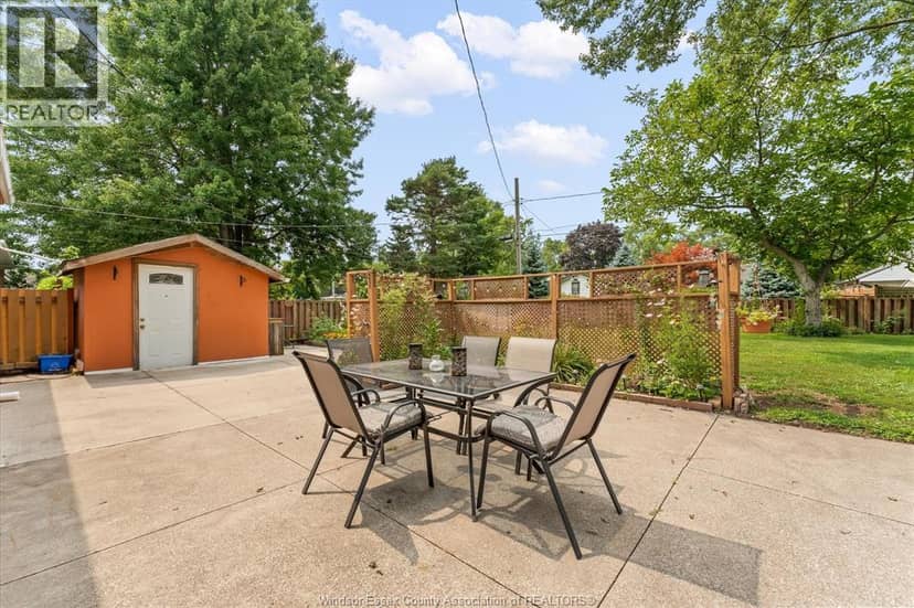 3163 Curry AVENUE — photo 27 of 33