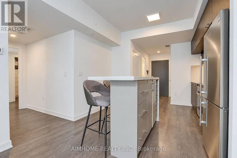 310 - 50 McCaul Street — photo 18 of 40
