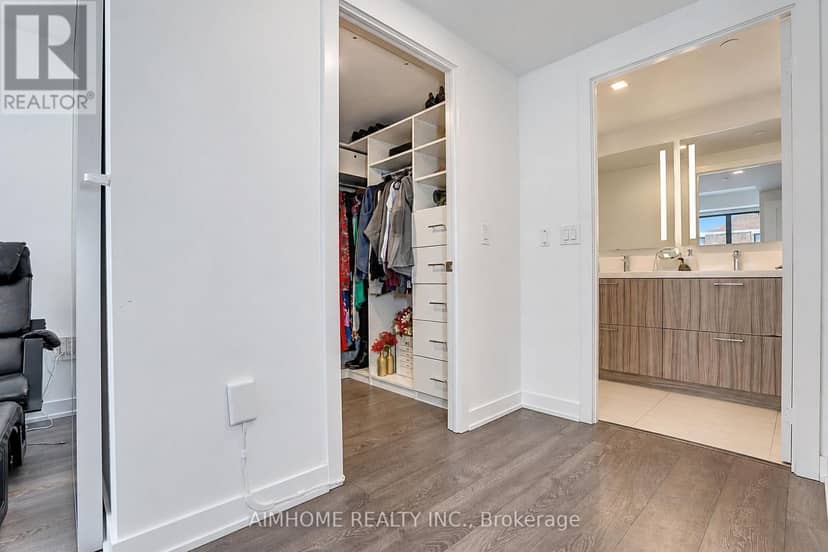 310 - 50 McCaul Street — photo 30 of 40