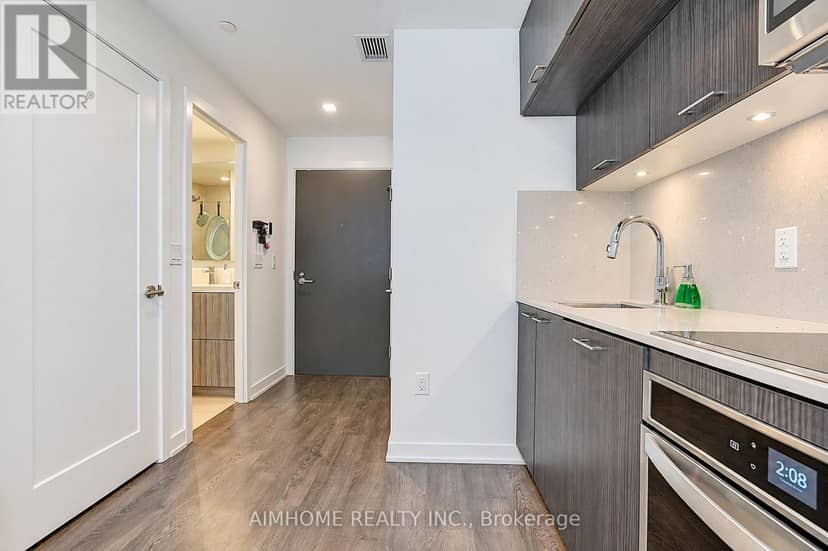 310 - 50 McCaul Street — photo 7 of 40