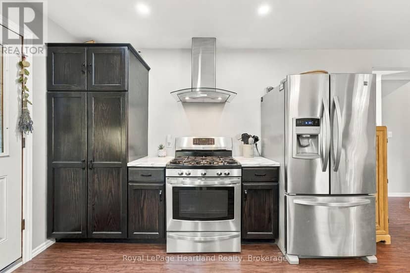 17 McCrea Street — photo 12 of 40