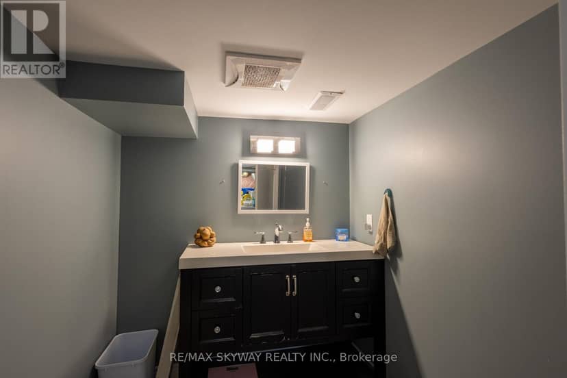 1160 Elm Avenue — photo 21 of 28