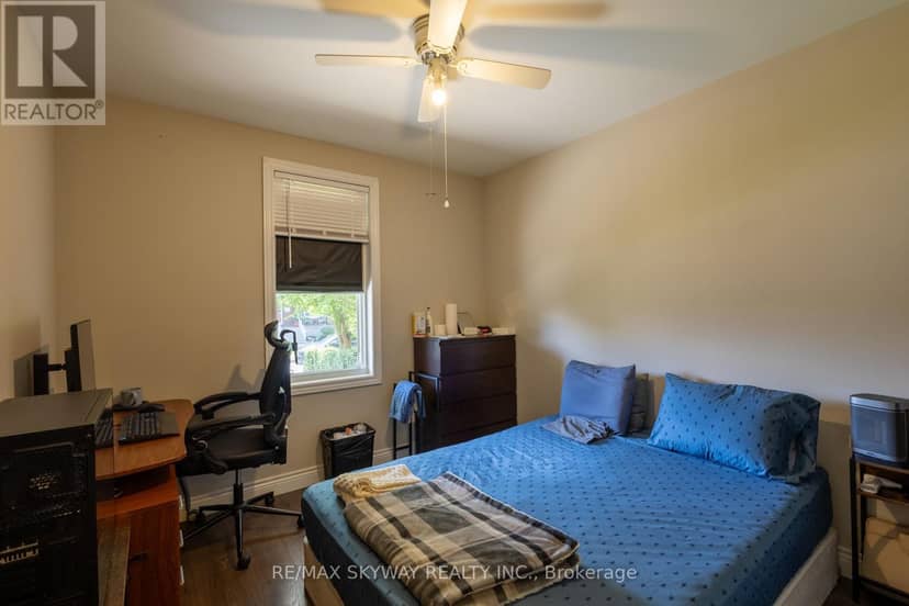 1160 Elm Avenue — photo 10 of 28