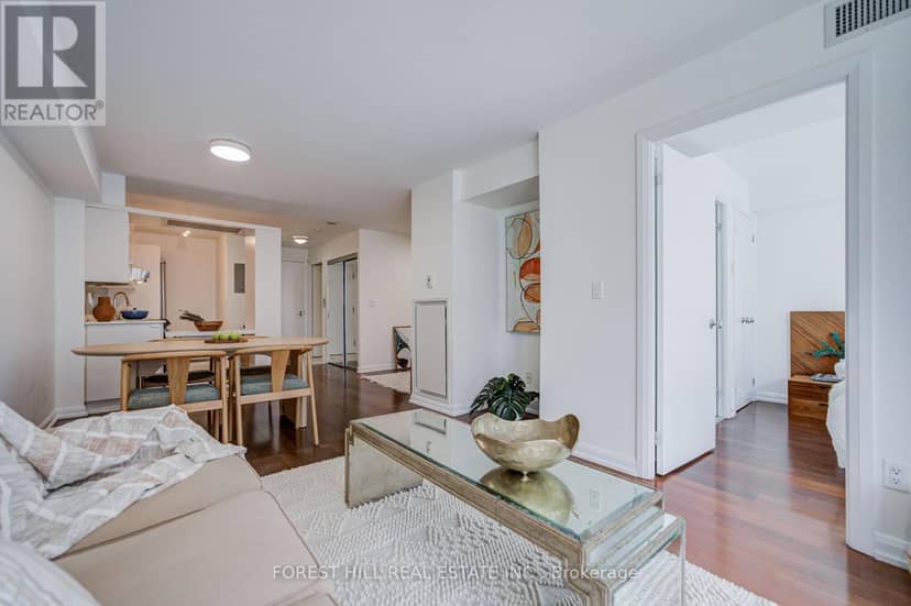 917 - 111 Elizabeth Street — photo 14 of 35