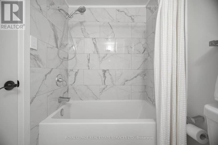 17 - 2411 Sovereign Street — photo 22 of 29