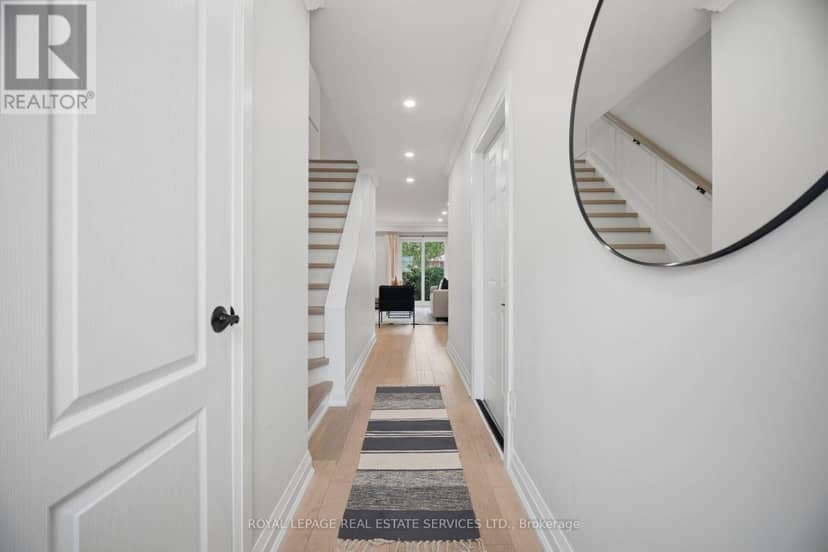17 - 2411 Sovereign Street, Oakville, photo 5