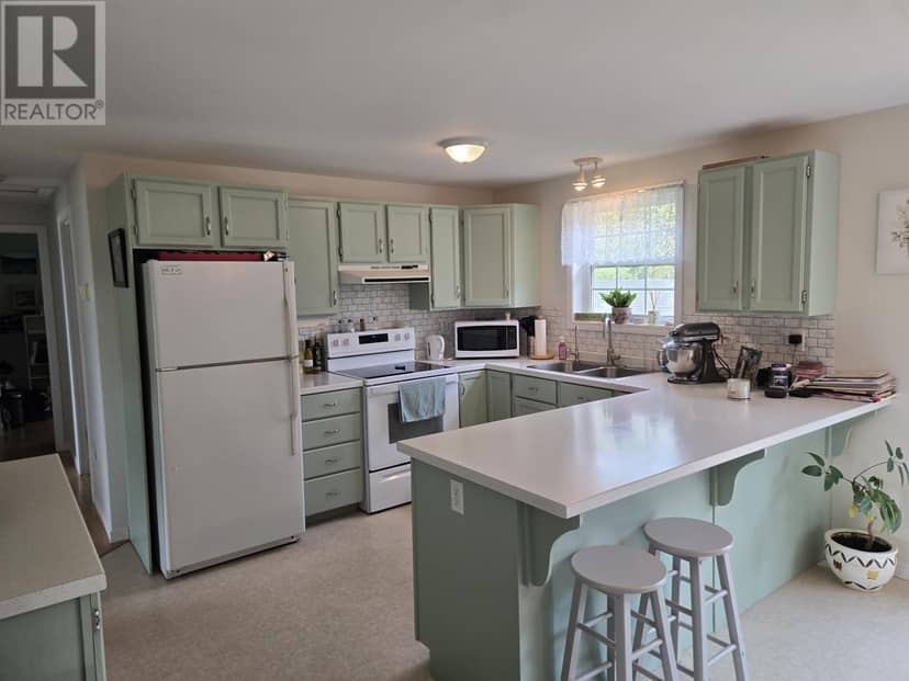 590 Duvar Road — photo 5 of 30