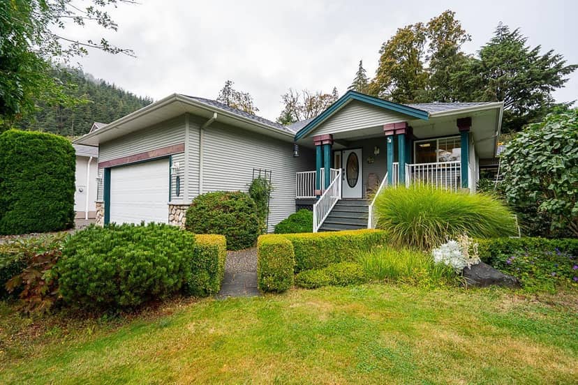 225 BALSAM AVENUE, Harrison Hot Springs, Harrison Hot Springs