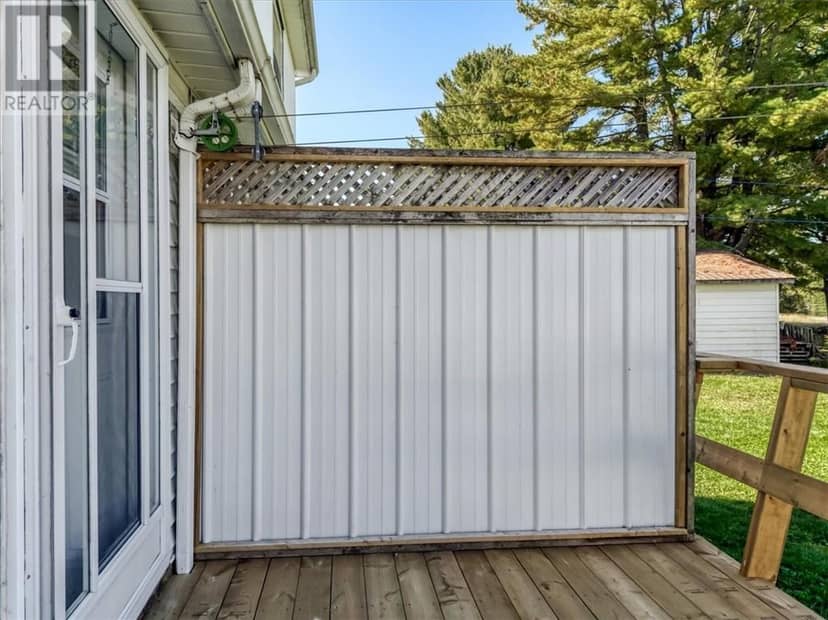 35-35A Fir Street, Onaping, photo 5