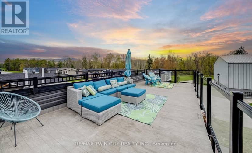 61 - 77683 Bluewater Highway, Bluewater, photo 2