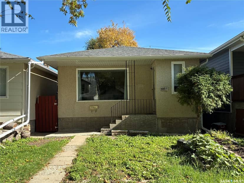 1055 Cameron STREET — photo 1 of 27