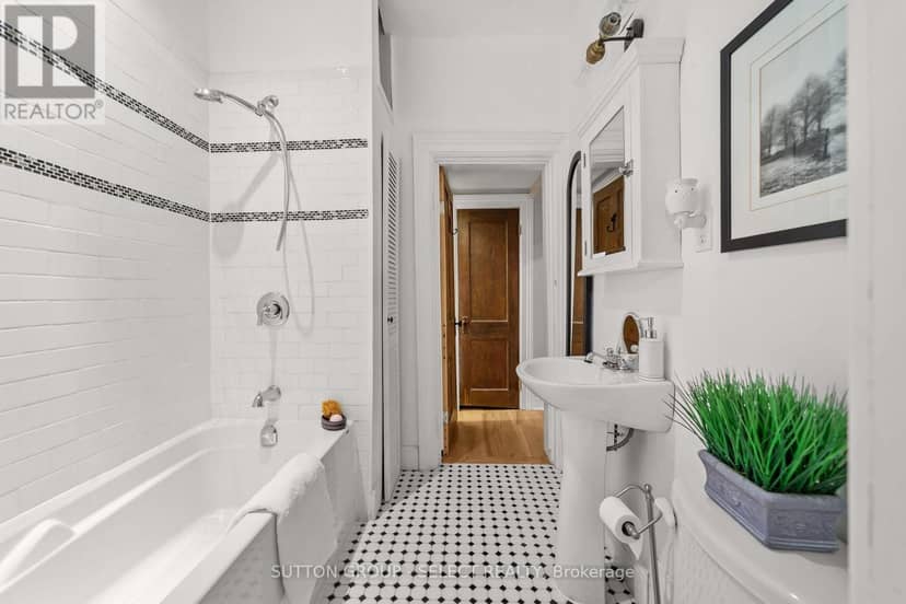 65 Bruce Street — photo 14 of 40