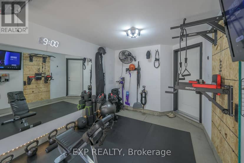 39 - 177 Edgevalley Road — photo 31 of 40