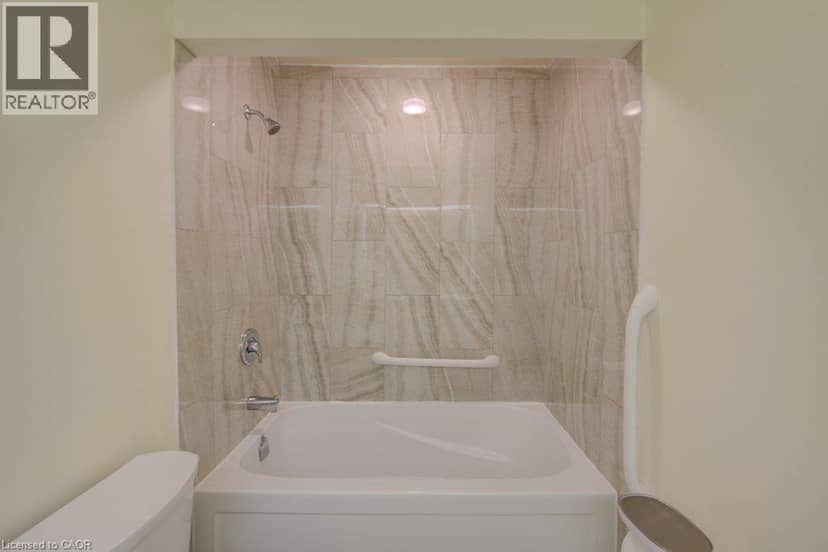 52 BLUE SPRINGS Drive Unit# 32 — photo 19 of 30