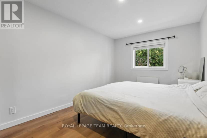321 Mona Avenue — photo 12 of 32
