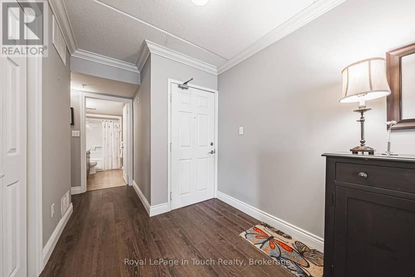 311 - 1491 Maple Avenue, Milton, photo 2