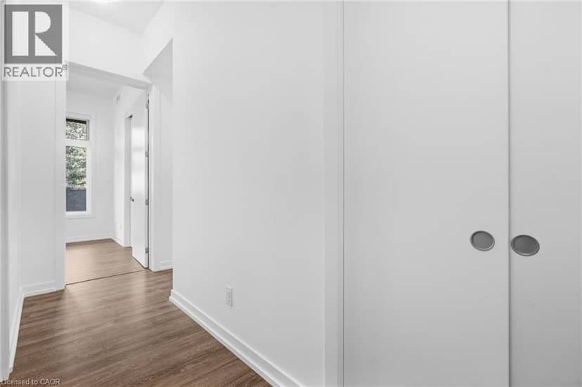 457 PLAINS Road E Unit# 108, Burlington, photo 2