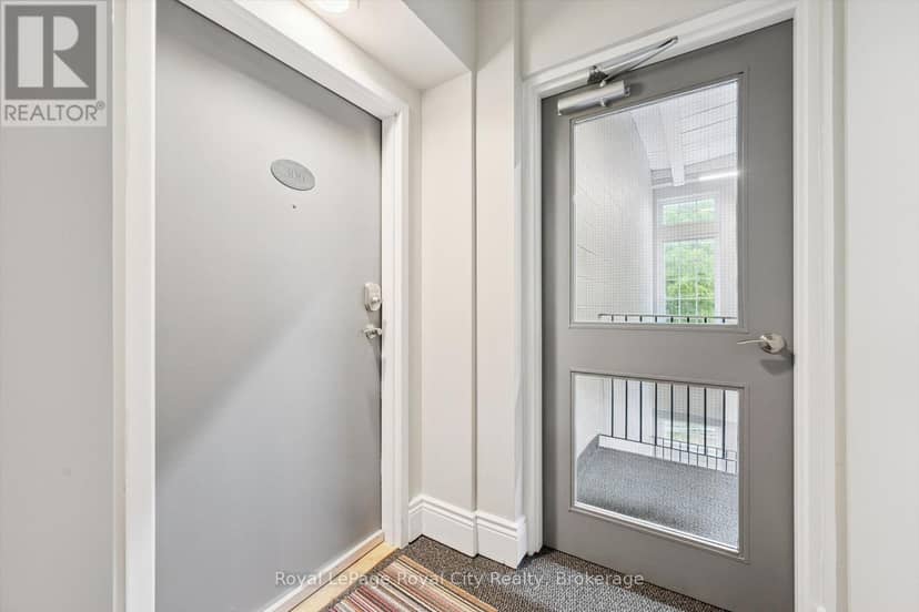 306 - 40 Northumberland Street — photo 23 of 40