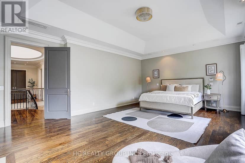 119 Strathallan Boulevard — photo 28 of 40
