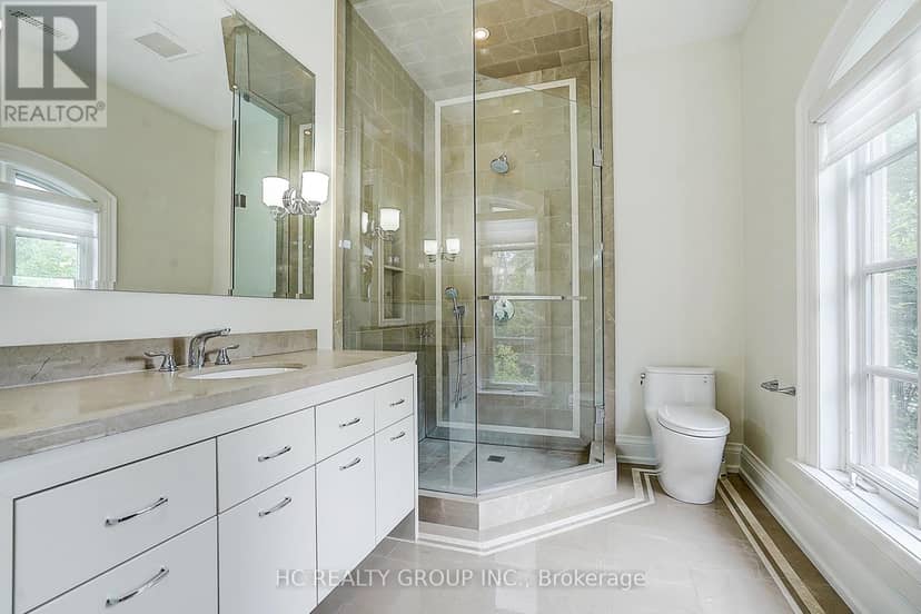 119 Strathallan Boulevard — photo 35 of 40