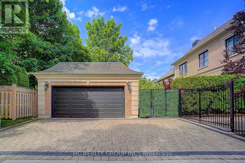 119 Strathallan Boulevard, Toronto, photo 4