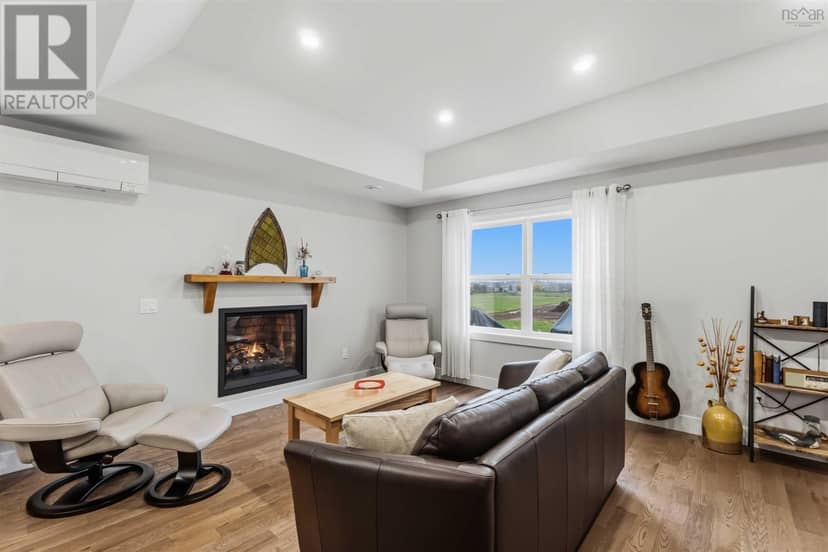 105 Town Road, Falmouth, photo 6