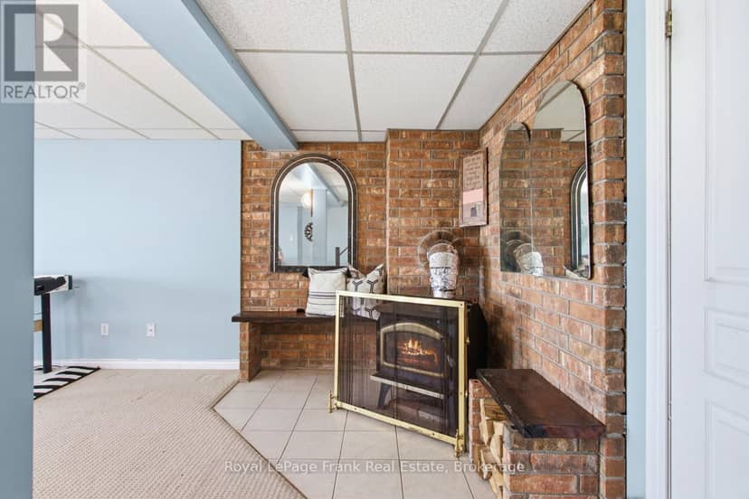 36 Wakeford Road — photo 38 of 40