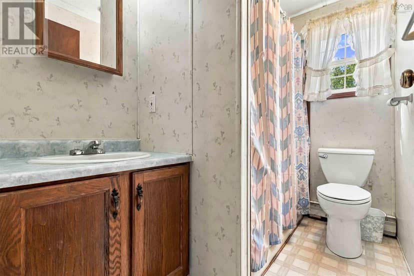24 Chimney Road — photo 30 of 40