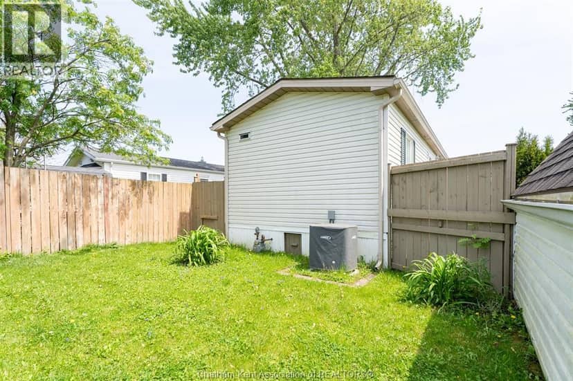 144 Dunkirk DRIVE — photo 29 of 30