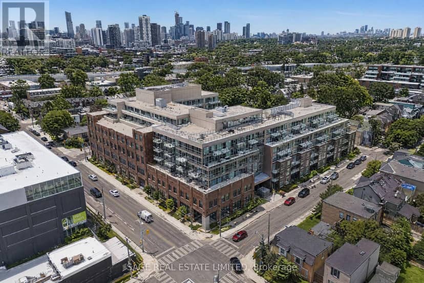 606 - 150 Logan Avenue — photo 23 of 26