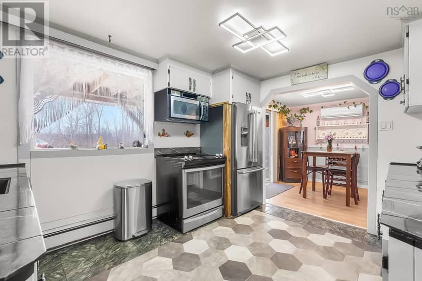 114 Bog Road — photo 17 of 40