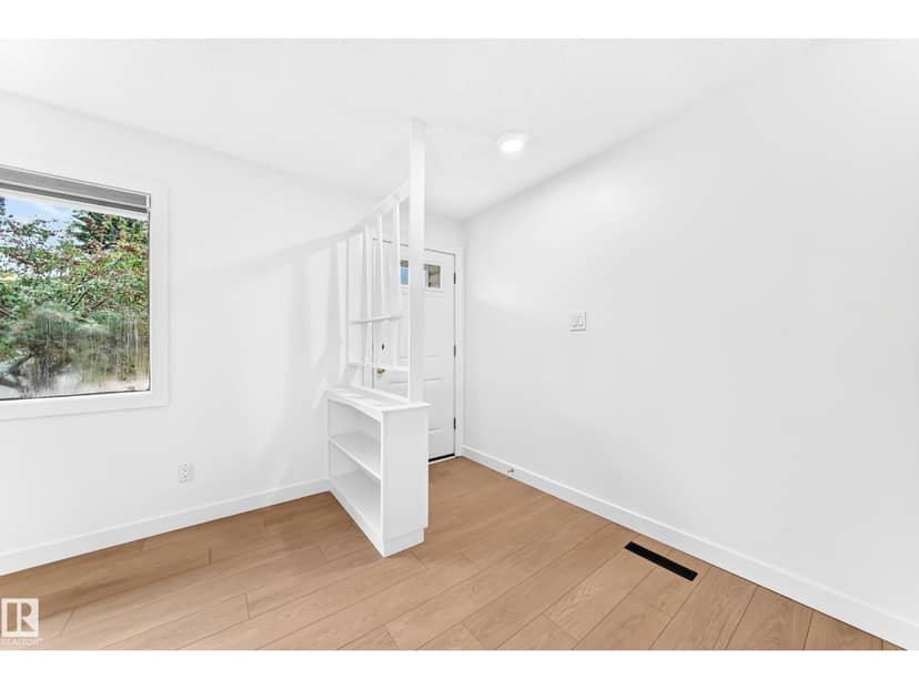 6104 149 AV NW NW — photo 32 of 40