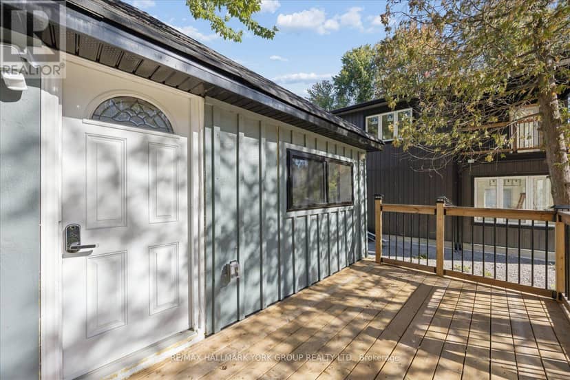 2511 Talbot Lane — photo 3 of 40